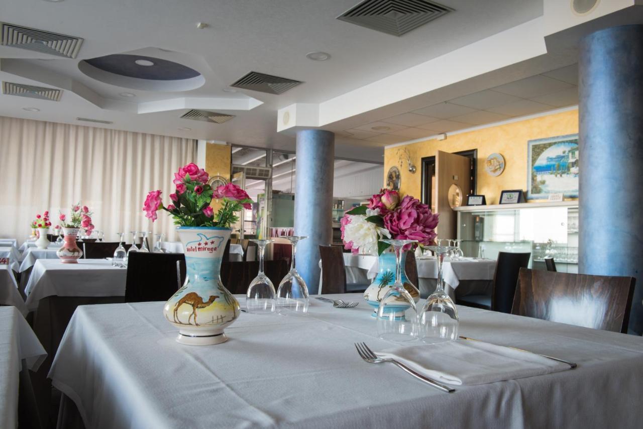 Hotel Mirage Torre Santa Sabina Phòng bức ảnh
